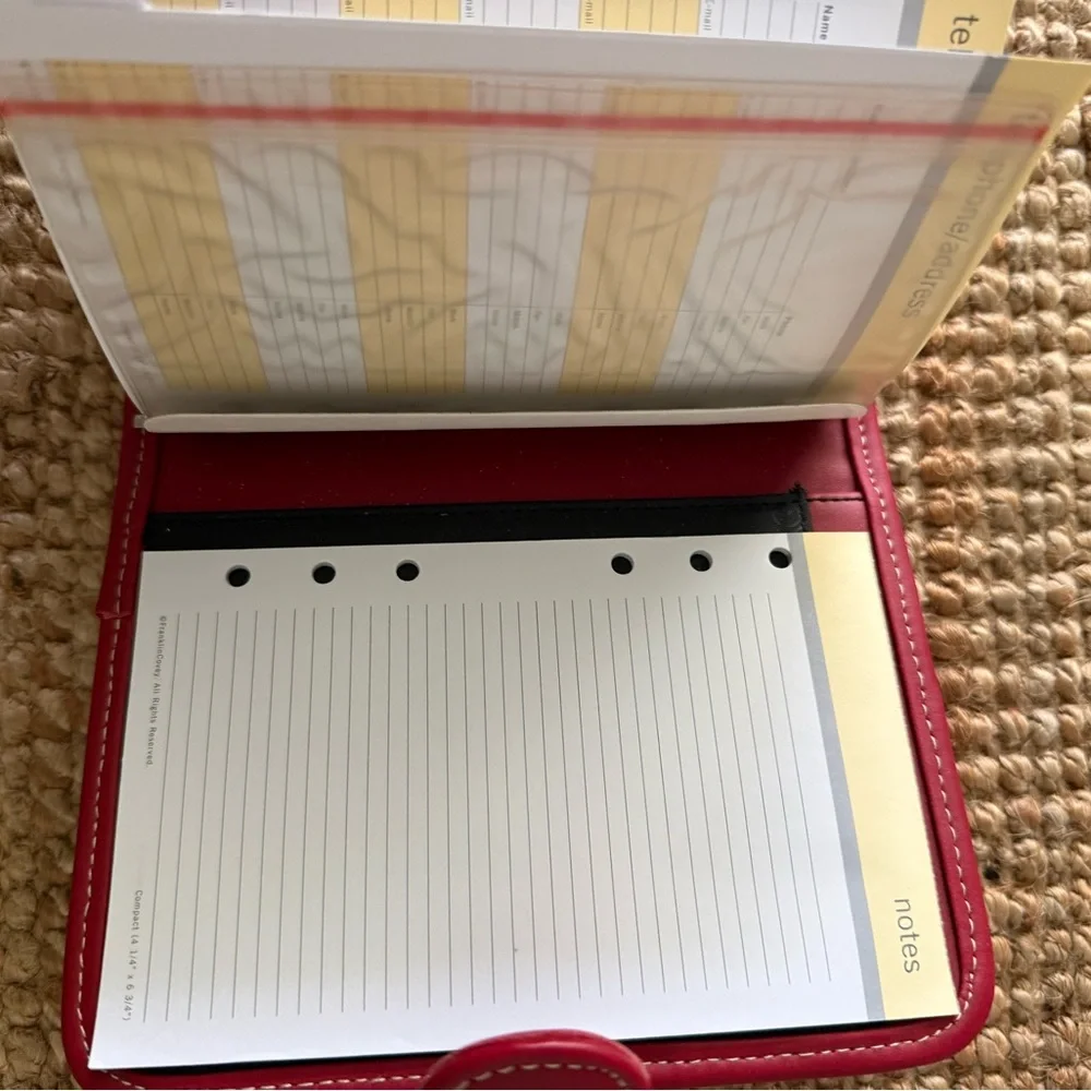 Franklin Covey Red Day-Timer Folio Planner
